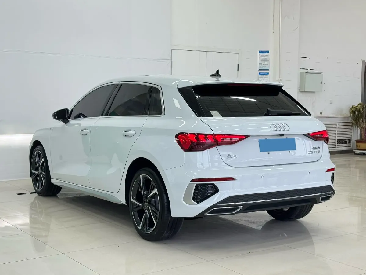 2022 Audi A3 1.4T 150HP L4 7DCT,autocango,china used car exporter,china ev exporter,chinese used car exporter,chinese used ev exporter