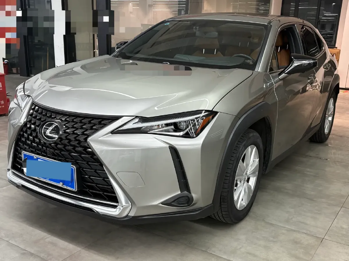 2020 Lexus UX 2.0L 173HP L4 CVT,autocango,china used car exporter,china ev exporter,chinese used car exporter,chinese used ev exporter