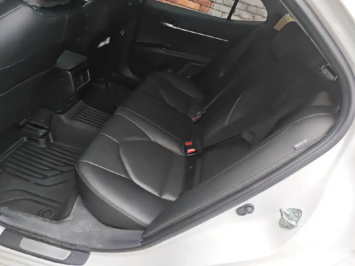 2023 Toyota Camry 2.0L 177HP L4 CVT,autocango,china used car exporter,china ev exporter,chinese used car exporter,chinese used ev exporter