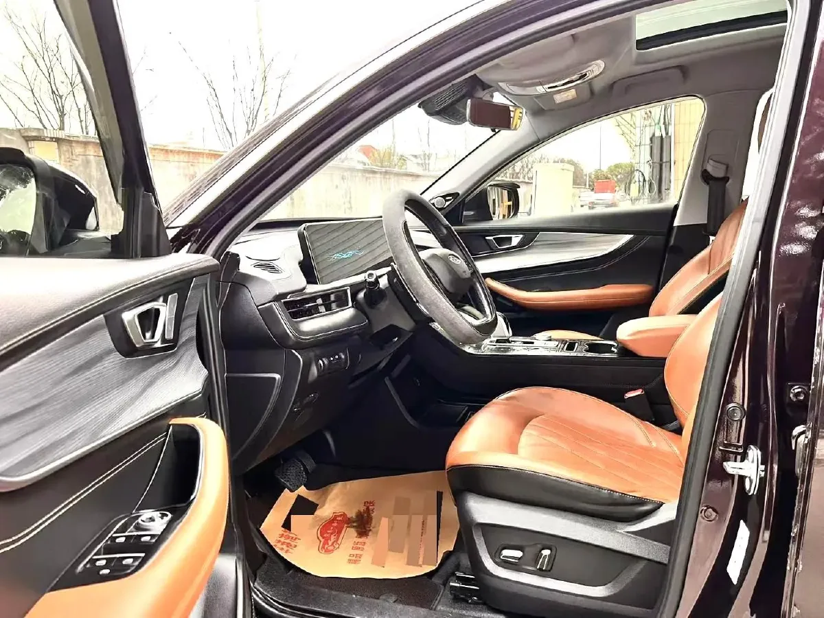 2022 Chery Tiggo 7 1.5T 156HP L4 CVT,autocango,china used car exporter,china ev exporter,chinese used car exporter,chinese used ev exporter