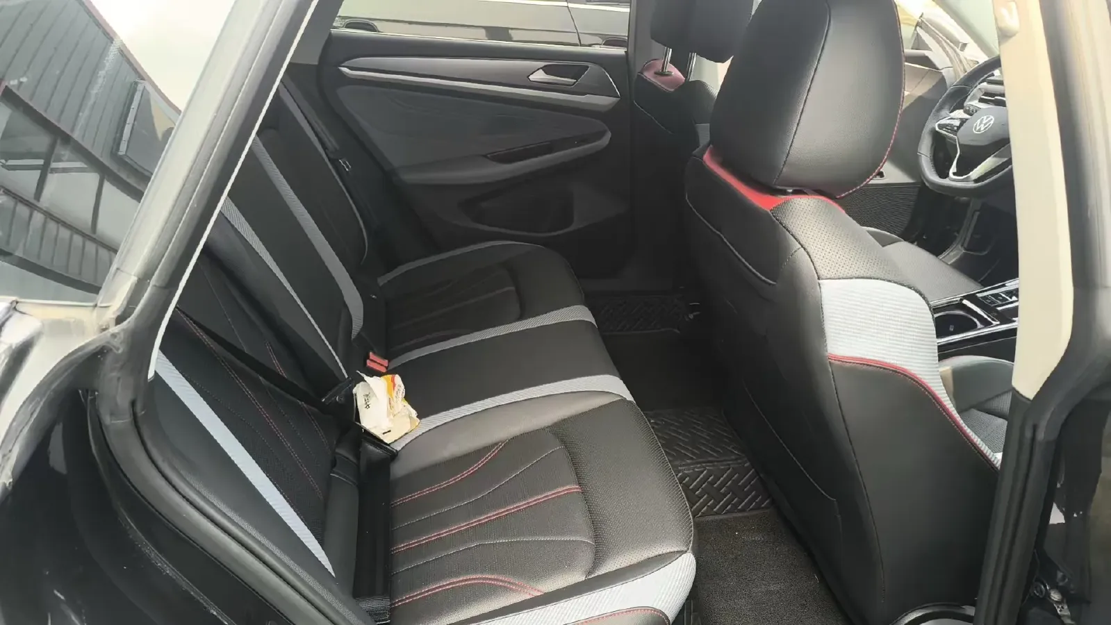 2023 Volkswagen Lamando 1.4T 150HP L4 7DCT,autocango,china used car exporter,china ev exporter,chinese used car exporter,chinese used ev exporter