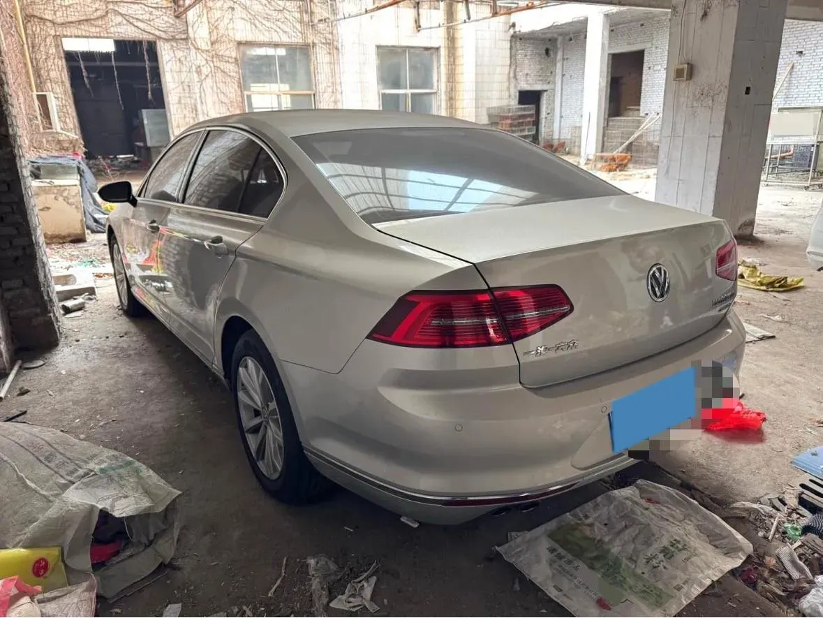2018 Volkswagen Magotan 1.8T 180HP L4 7DCT,autocango,china used car exporter,china ev exporter,chinese used car exporter,chinese used ev exporter