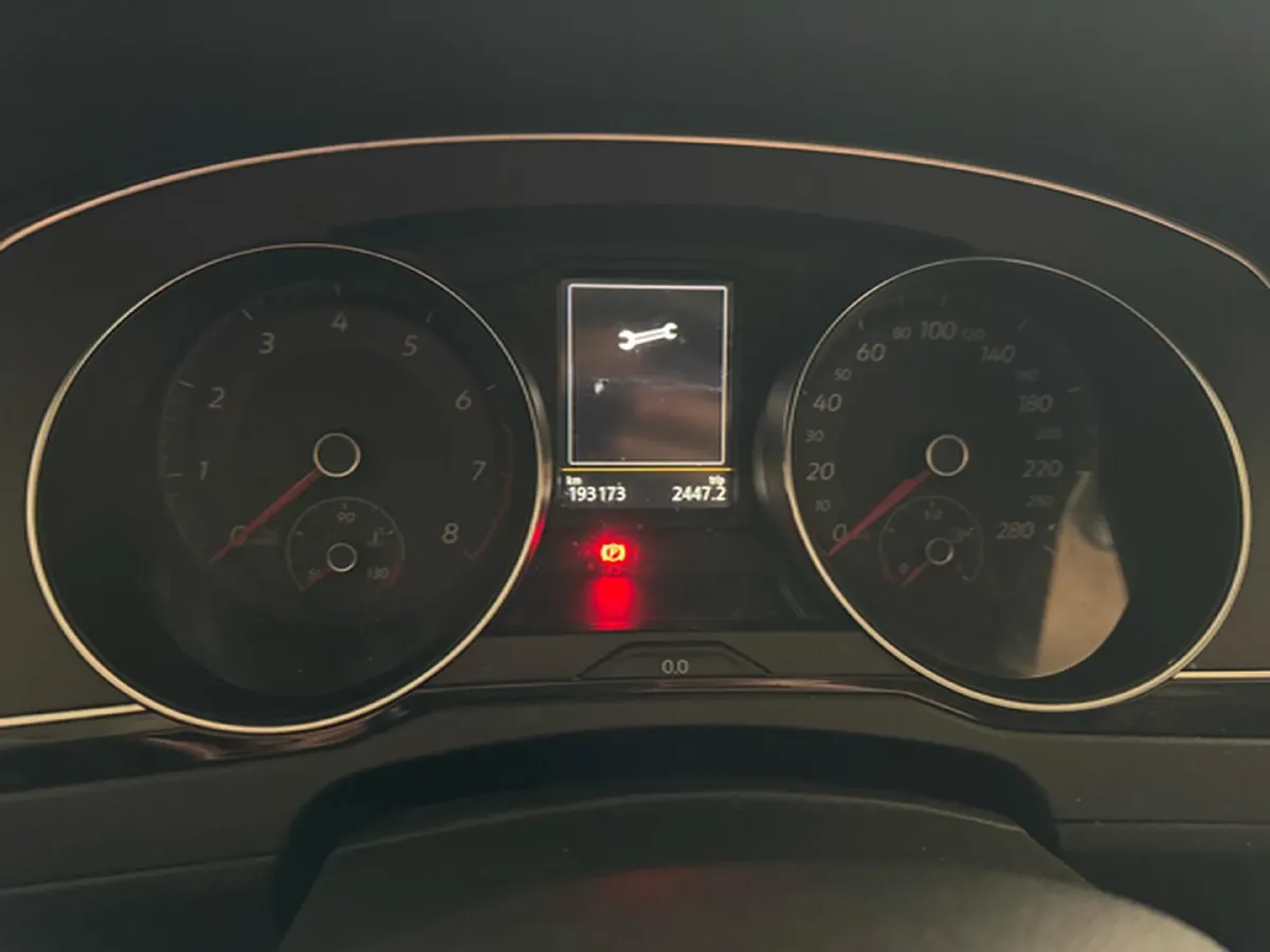 2018 Volkswagen Magotan 1.8T 180HP L4 7DCT,autocango,china used car exporter,china ev exporter,chinese used car exporter,chinese used ev exporter