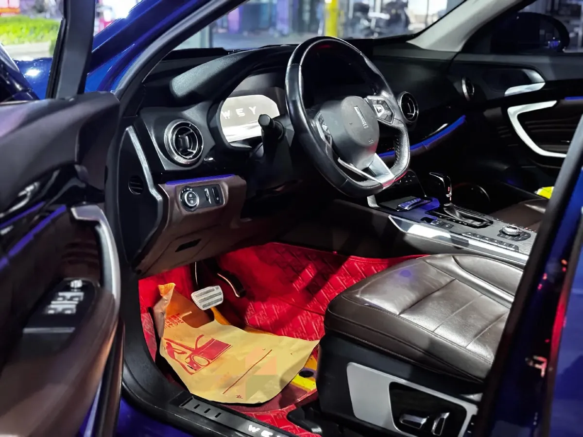 2017 WEY VV7 2.0T 234HP L4 7DCT,autocango,china used car exporter,china ev exporter,chinese used car exporter,chinese used ev exporter