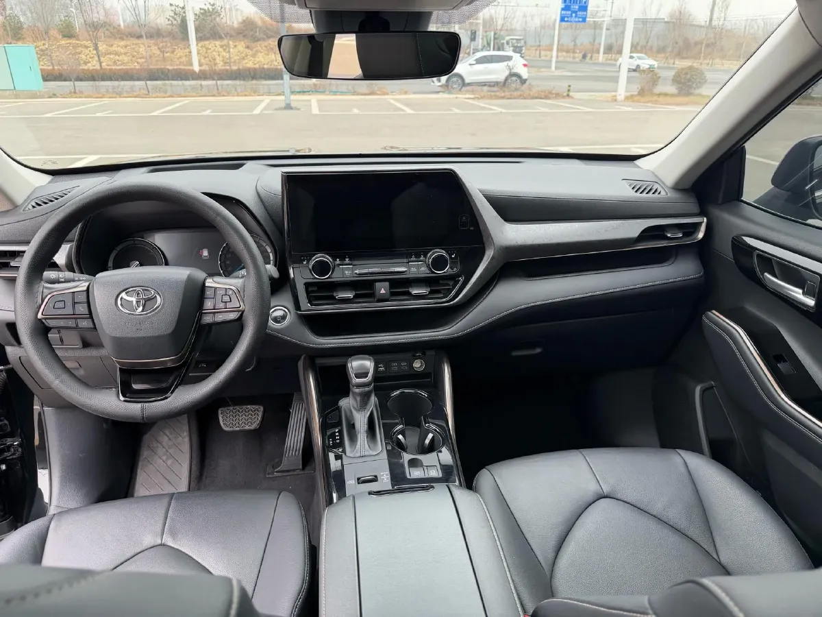 2023 Toyota Highlander 2.5L 189HP L4 E-CVT Hybrid,autocango,china used car exporter,china ev exporter,chinese used car exporter,chinese used ev exporter