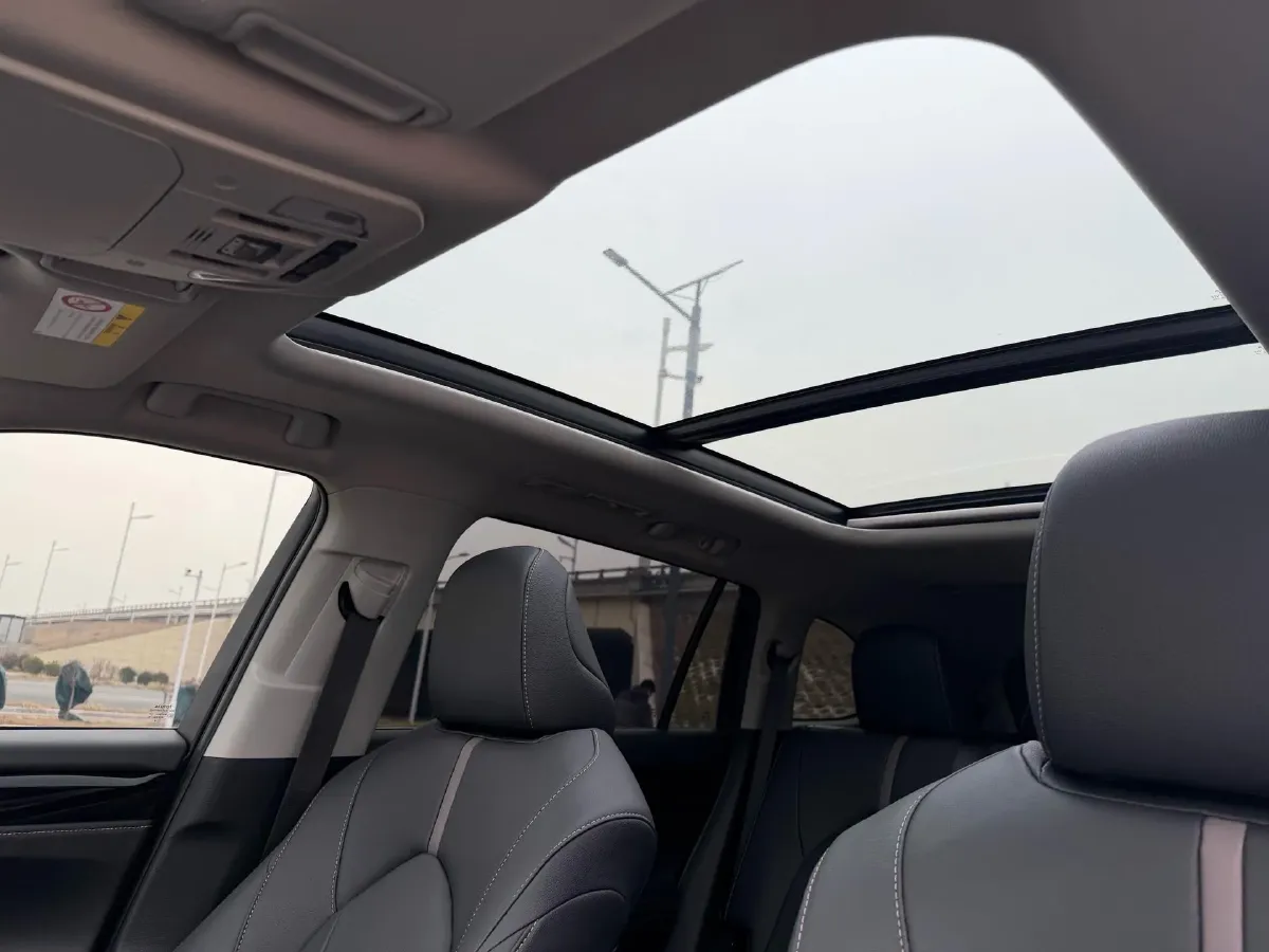 2023 Toyota Highlander 2.5L 189HP L4 E-CVT Hybrid,autocango,china used car exporter,china ev exporter,chinese used car exporter,chinese used ev exporter