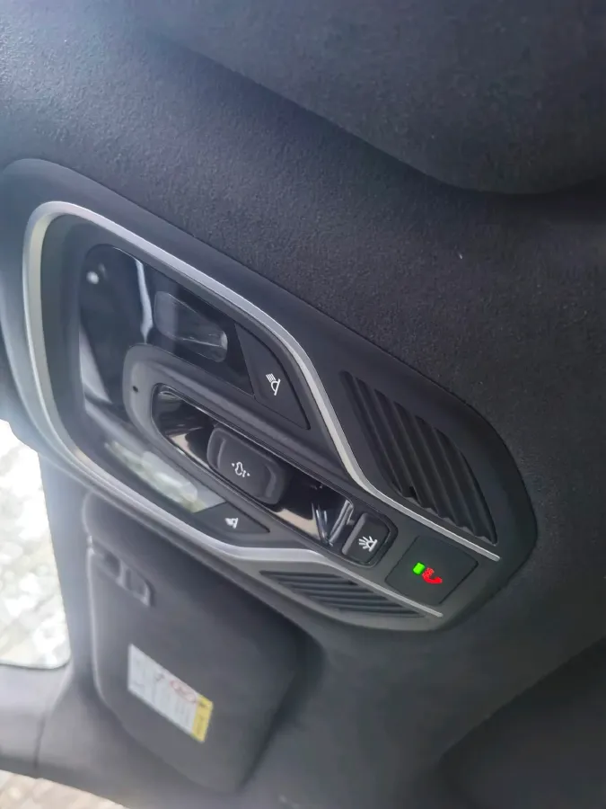 2024 Geely Monjaro 2.0T 238HP L4 8AT,autocango,china used car exporter,china ev exporter,chinese used car exporter,chinese used ev exporter