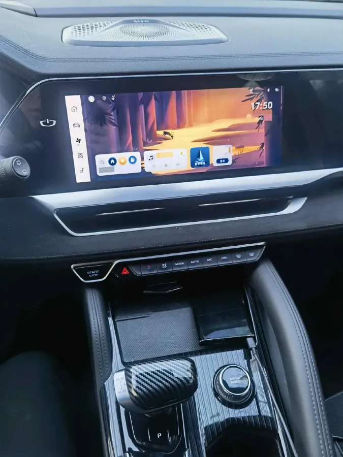 2024 Geely Monjaro 2.0T 238HP L4 8AT,autocango,china used car exporter,china ev exporter,chinese used car exporter,chinese used ev exporter