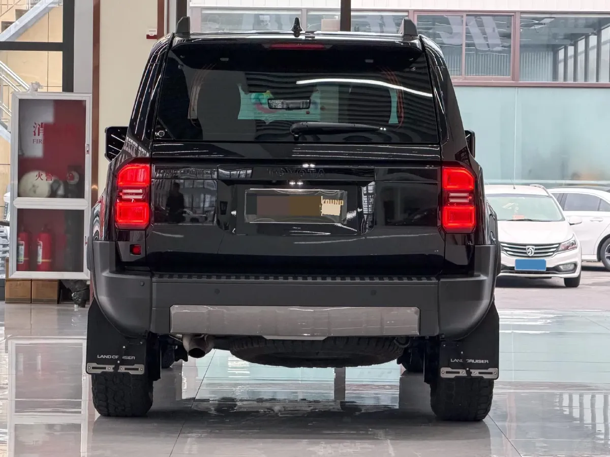 2024 Toyota Land Cruiser Prado 2.4T 282HP L4 8AT Hybrid,autocango,china used car exporter,china ev exporter,chinese used car exporter,chinese used ev exporter