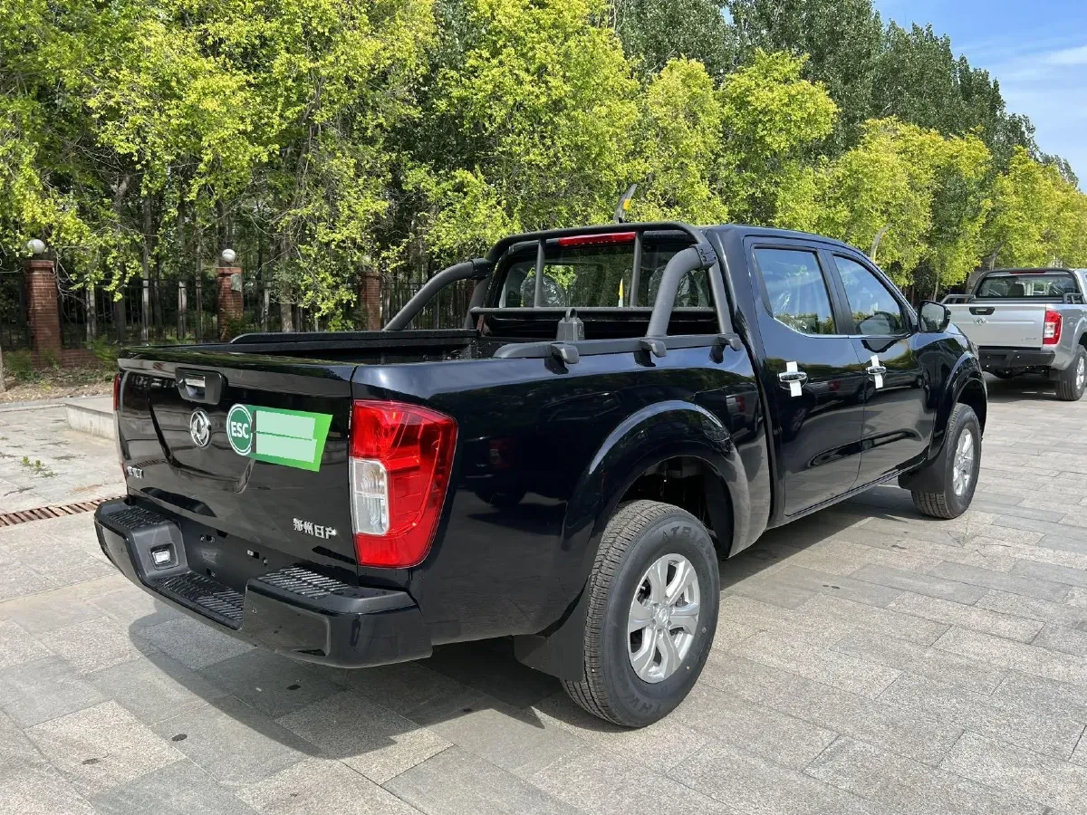 2023 Dongfeng RuiQi 7 2.3T 166HP L4 6MT,autocango,china used car exporter,china ev exporter,chinese used car exporter,chinese used ev exporter