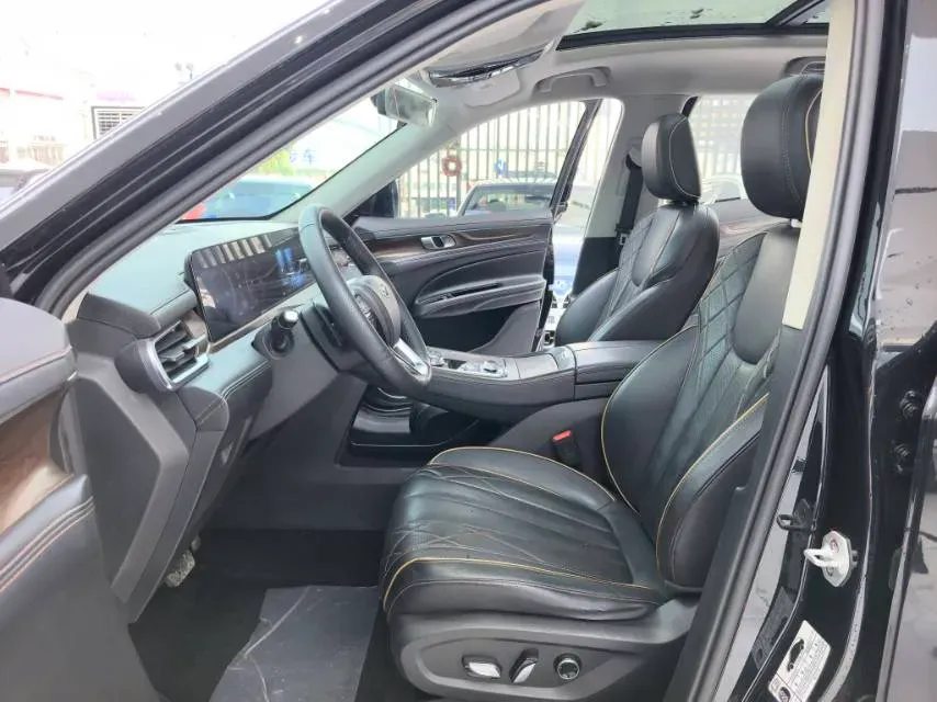 2021 Ford Equator 2.0T 224HP L4 6DCT,autocango,china used car exporter,china ev exporter,chinese used car exporter,chinese used ev exporter