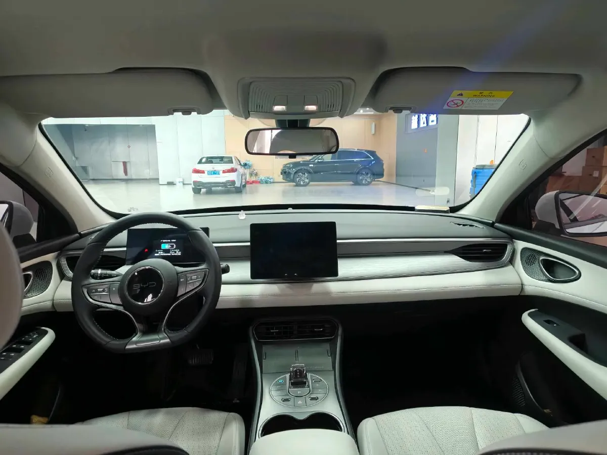 2025 BYD Seal05 DM-i 1.5L 101HP L4 E-CVT PHEV 7.68KWH,autocango,china used car exporter,china ev exporter,chinese used car exporter,chinese used ev exporter