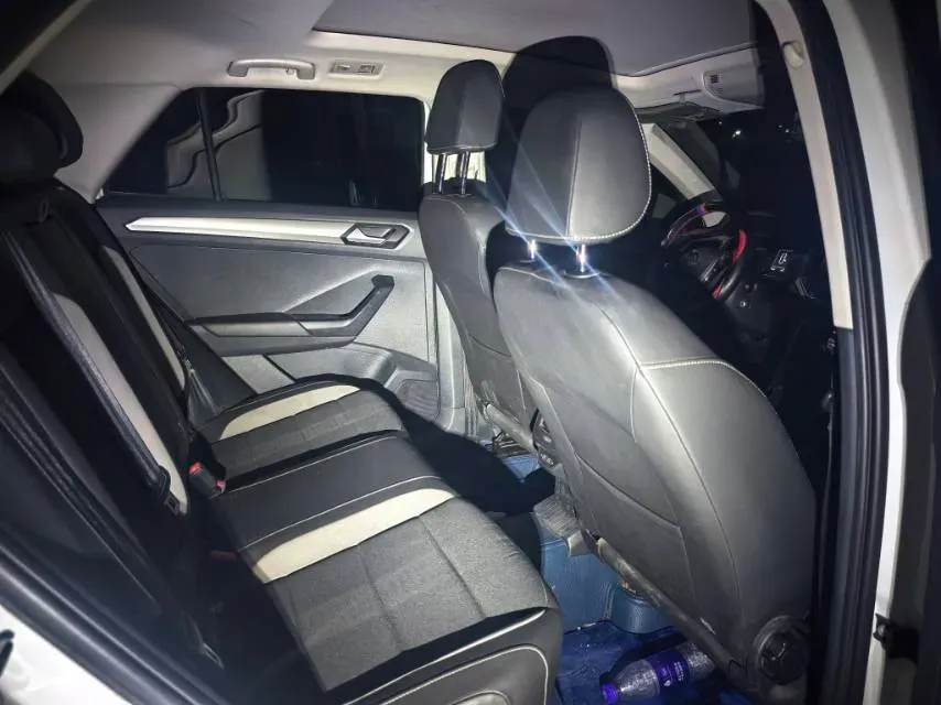 2019 Volkswagen T-Roc 1.4T 131HP L4 7DCT,autocango,china used car exporter,china ev exporter,chinese used car exporter,chinese used ev exporter