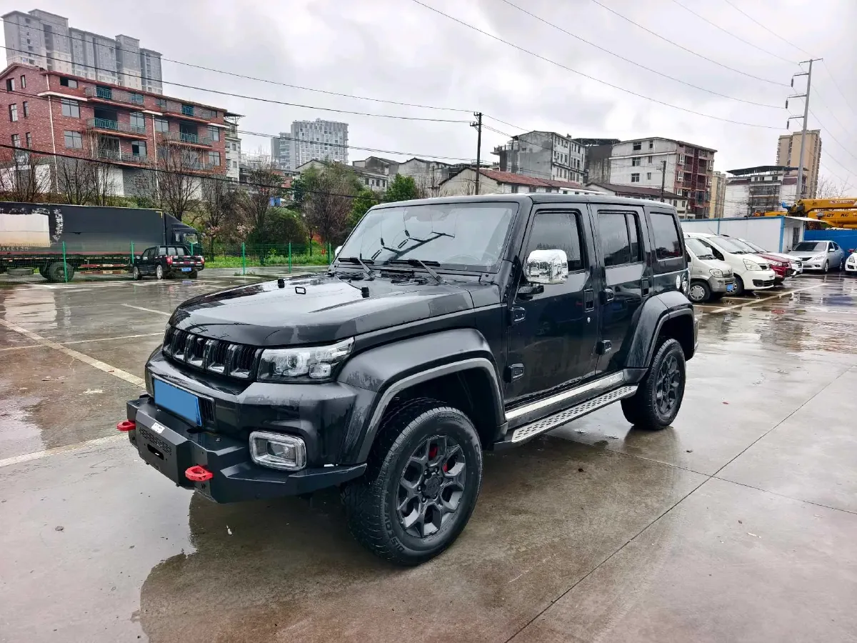 2023 Beijing BJ40 2.0T 163HP L4 8AT,autocango,china used car exporter,china ev exporter,chinese used car exporter,chinese used ev exporter