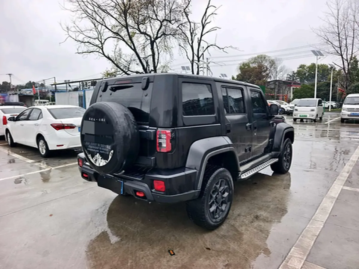 2023 Beijing BJ40 2.0T 163HP L4 8AT,autocango,china used car exporter,china ev exporter,chinese used car exporter,chinese used ev exporter