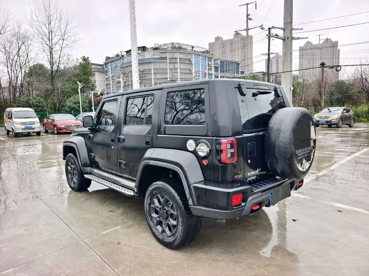 2023 Beijing BJ40 2.0T 163HP L4 8AT,autocango,china used car exporter,china ev exporter,chinese used car exporter,chinese used ev exporter