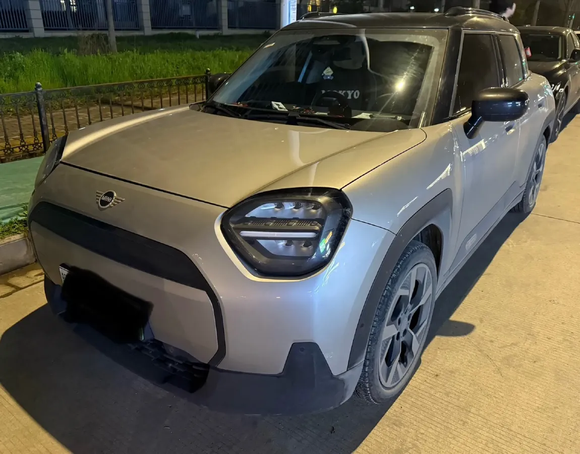 2024 MINI ACEMAN BEV 51.5KWH,autocango,china used car exporter,china ev exporter,chinese used car exporter,chinese used ev exporter