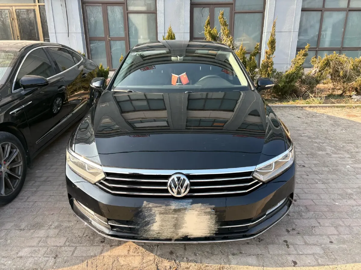 2018 Volkswagen Magotan 1.8T 180HP L4 7DCT,autocango,china used car exporter,china ev exporter,chinese used car exporter,chinese used ev exporter