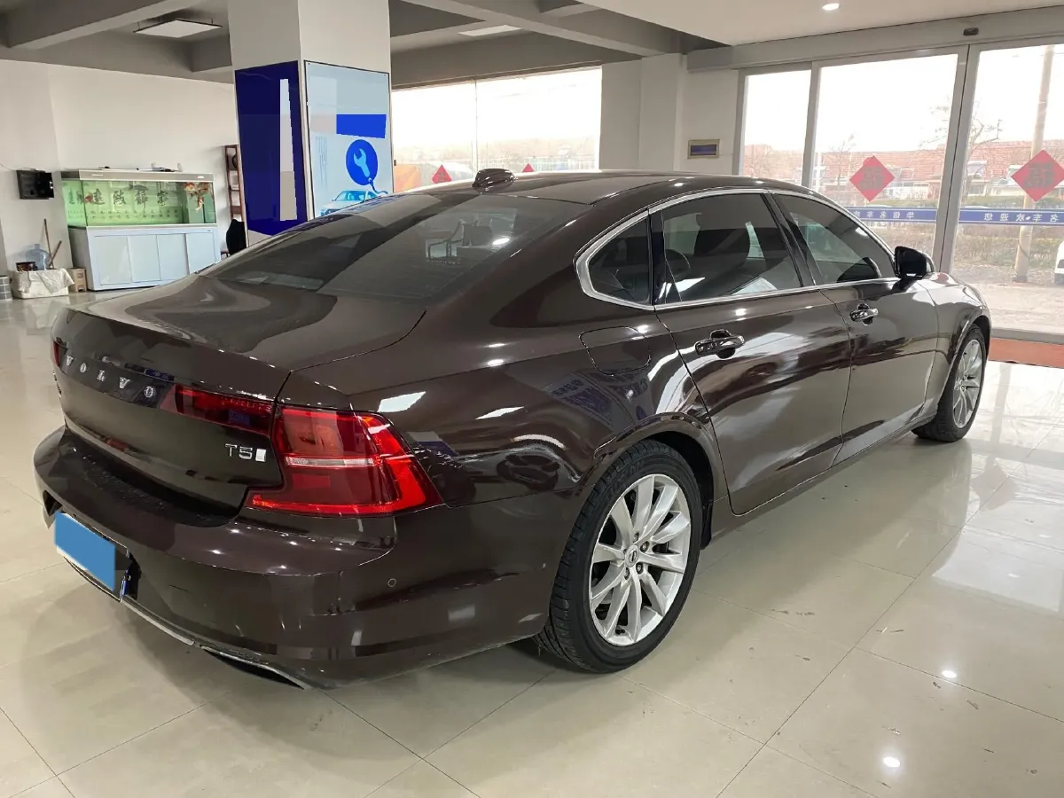 2017 Volvo S90 2.0T 254HP L4 8AT,autocango,china used car exporter,china ev exporter,chinese used car exporter,chinese used ev exporter