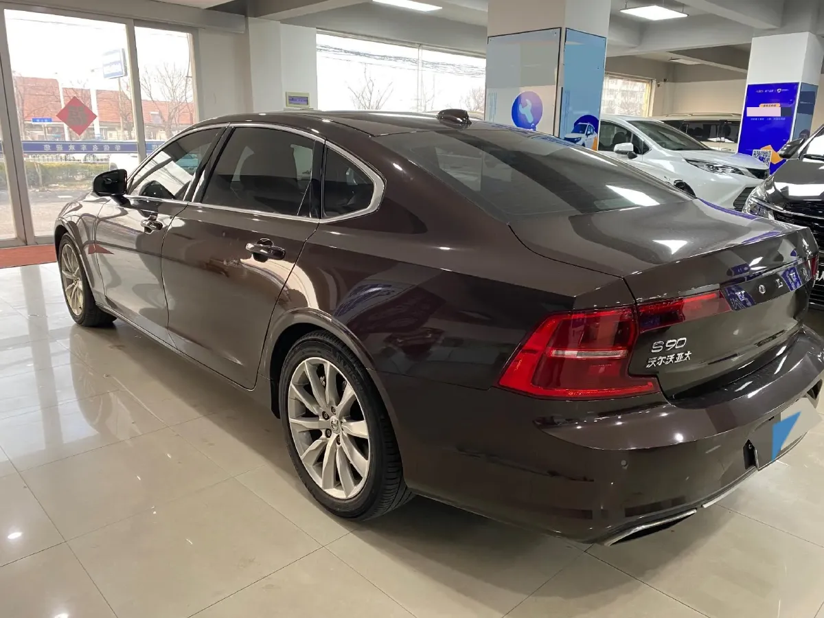 2017 Volvo S90 2.0T 254HP L4 8AT,autocango,china used car exporter,china ev exporter,chinese used car exporter,chinese used ev exporter