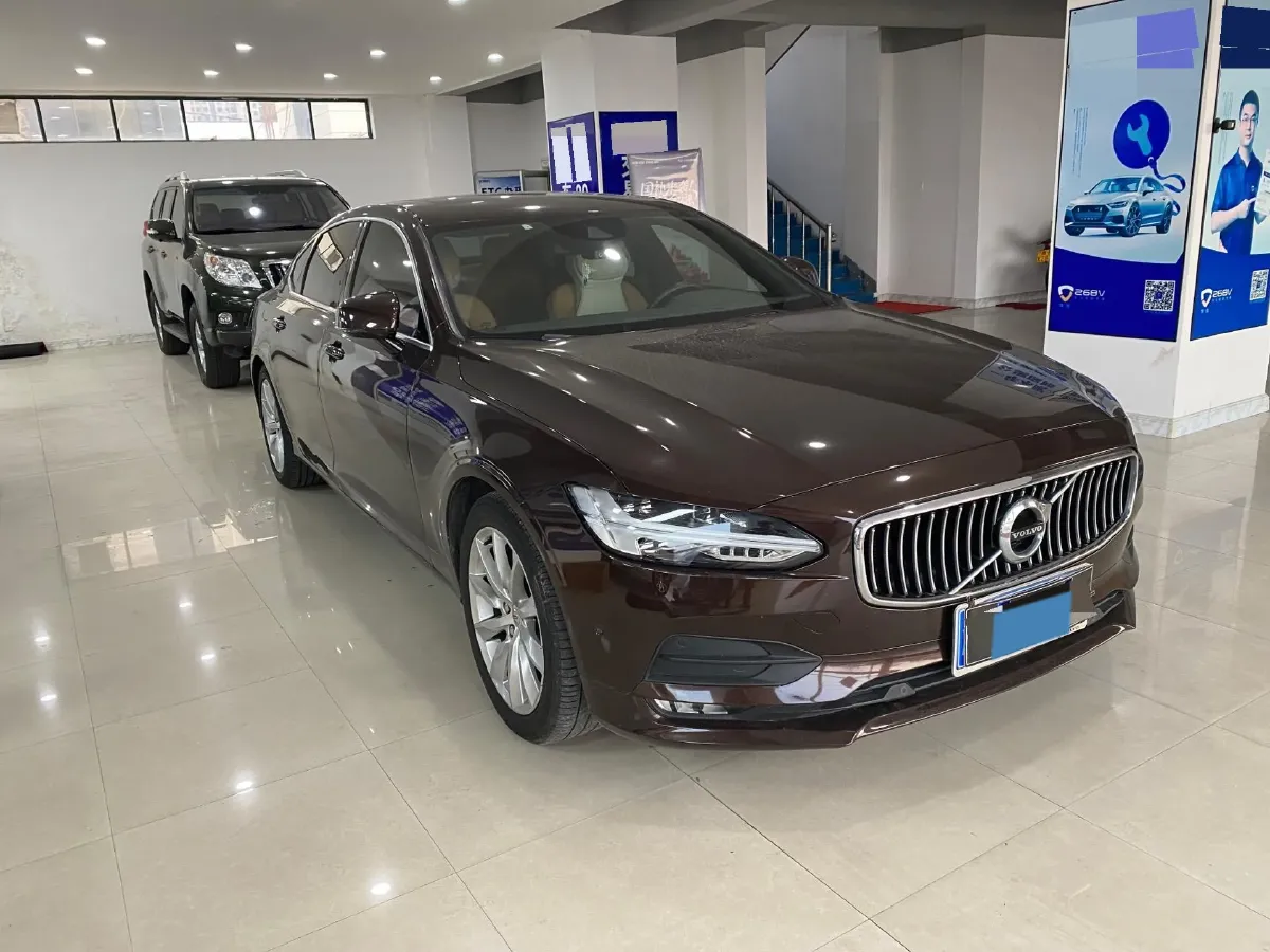 2017 Volvo S90 2.0T 254HP L4 8AT,autocango,china used car exporter,china ev exporter,chinese used car exporter,chinese used ev exporter