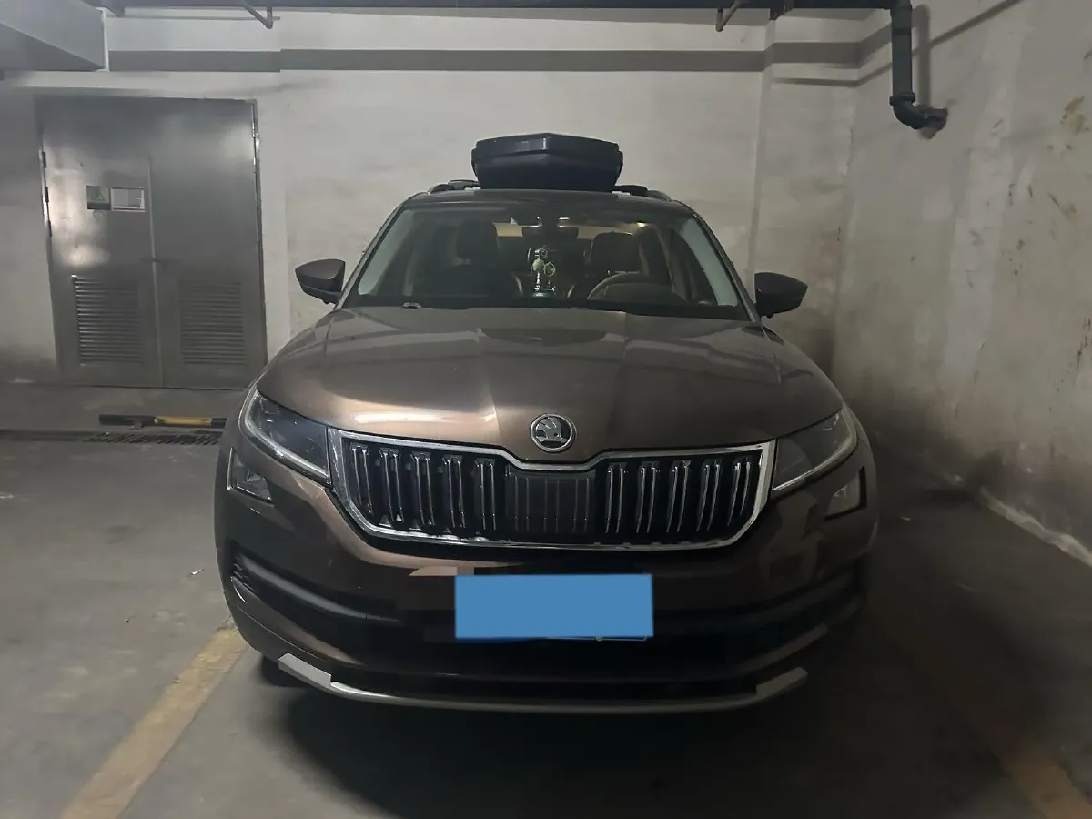 2018 Skoda Kodiak 2.0T 220HP L4 7DCT,autocango,china used car exporter,china ev exporter,chinese used car exporter,chinese used ev exporter
