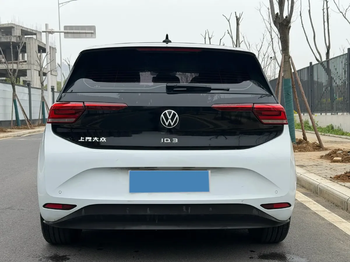 2023 Volkswagen ID.3 BEV 52.8KWH,autocango,china used car exporter,china ev exporter,chinese used car exporter,chinese used ev exporter