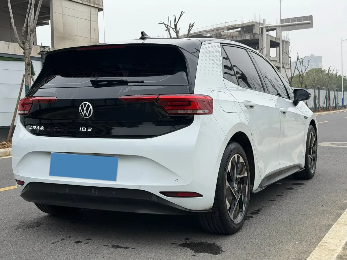 2023 Volkswagen ID.3 BEV 52.8KWH,autocango,china used car exporter,china ev exporter,chinese used car exporter,chinese used ev exporter
