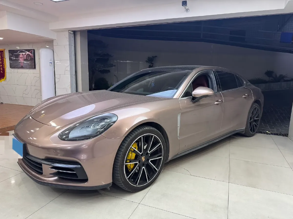 2019 Porsche Panamera 2.9T 330HP V6 8DCT,autocango,china used car exporter,china ev exporter,chinese used car exporter,chinese used ev exporter