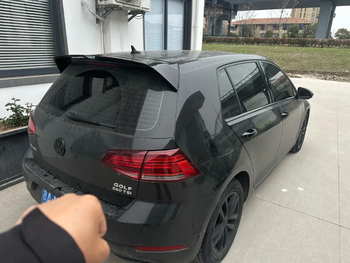 2019 Brilliance Auto V7 1.8T 231HP L4 7DCT,autocango,china used car exporter,china ev exporter,chinese used car exporter,chinese used ev exporter