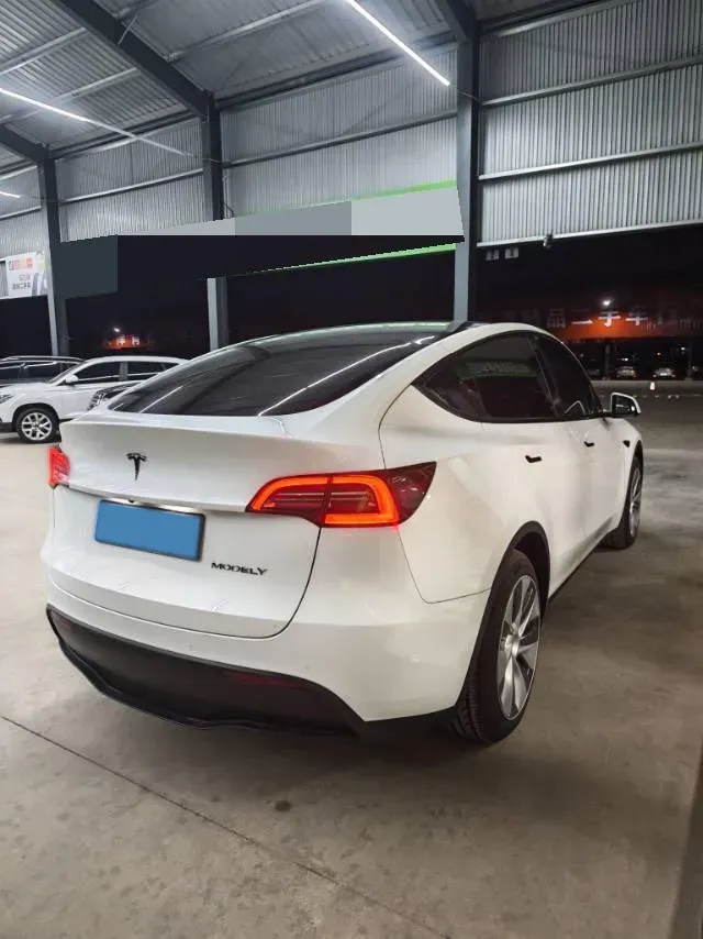 2022 Tesla Model Y BEV 60KWH,autocango,china used car exporter,china ev exporter,chinese used car exporter,chinese used ev exporter