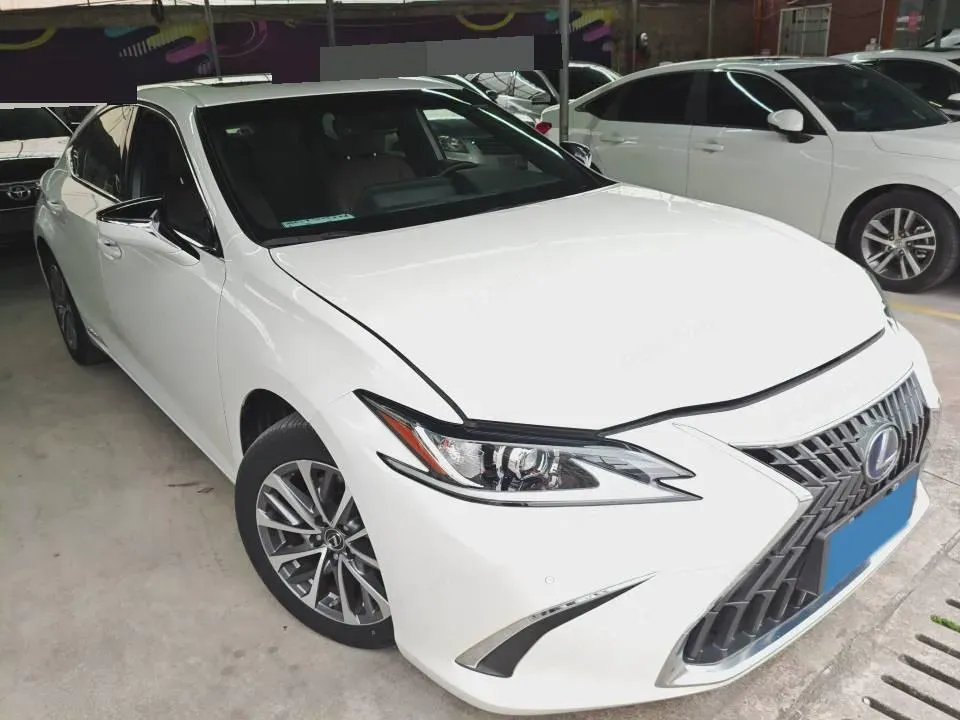 2021 Lexus ES 2.5L 178HP L4 E-CVT Hybrid,autocango,china used car exporter,china ev exporter,chinese used car exporter,chinese used ev exporter