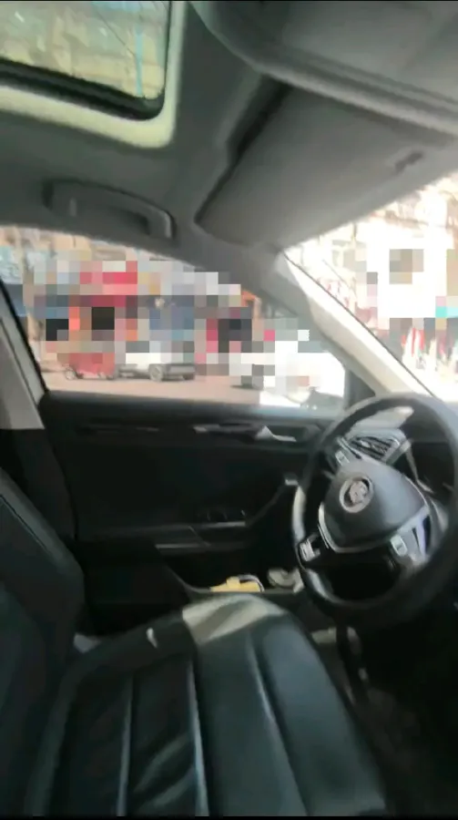 2022 Volkswagen T-Roc 1.4T 150HP L4 7DCT,autocango,china used car exporter,china ev exporter,chinese used car exporter,chinese used ev exporter