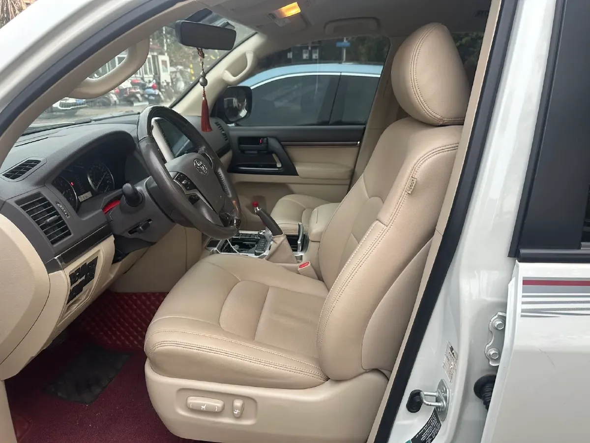 2019 Chevrolet Trax 1.0T 125HP L3 6AT,autocango,china used car exporter,china ev exporter,chinese used car exporter,chinese used ev exporter