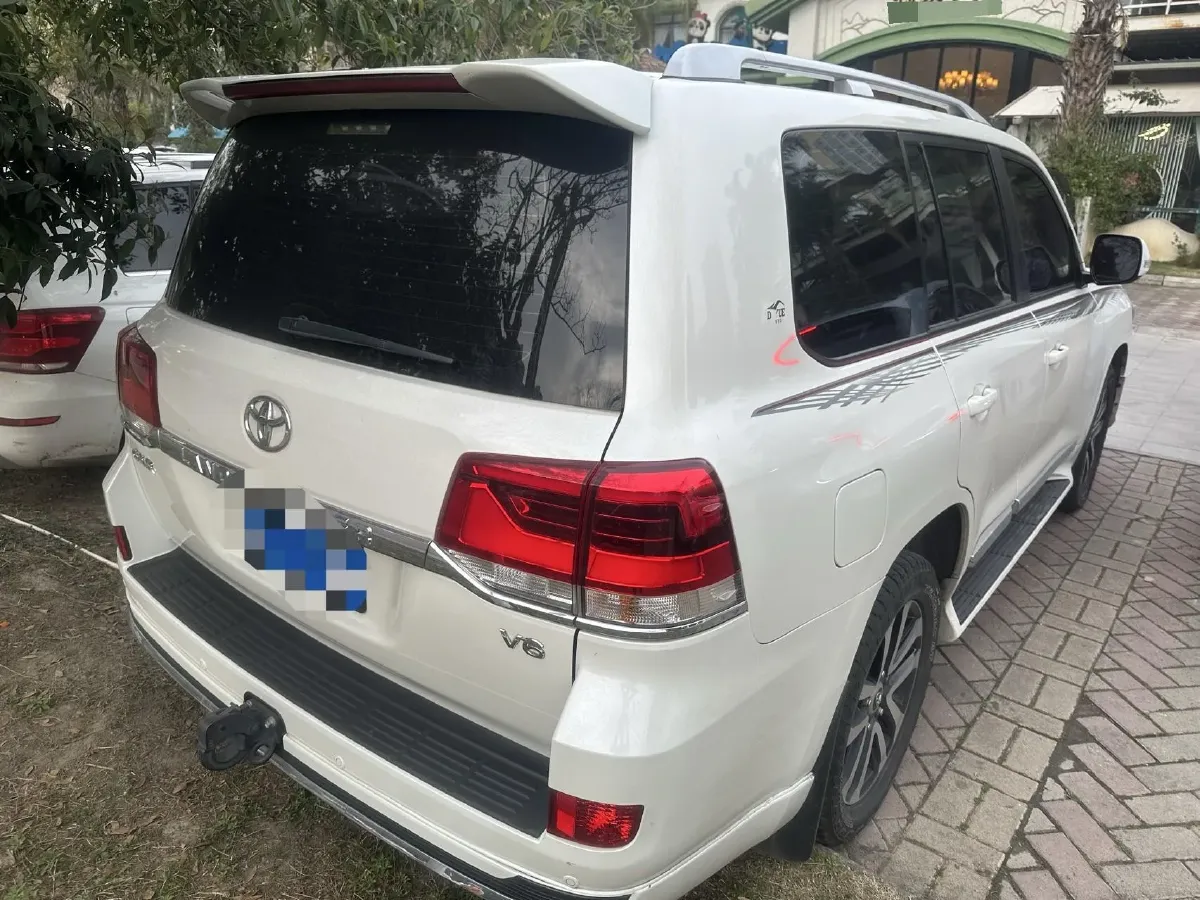 2019 Chevrolet Trax 1.0T 125HP L3 6AT,autocango,china used car exporter,china ev exporter,chinese used car exporter,chinese used ev exporter