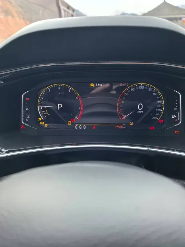 2022 Volkswagen Tayron 2.0T 186HP L4 7DCT,autocango,china used car exporter,china ev exporter,chinese used car exporter,chinese used ev exporter