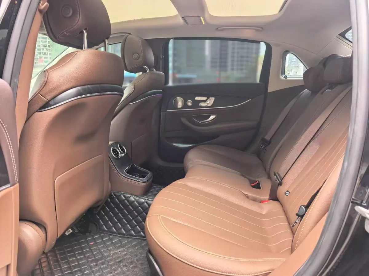 2022 Mercedes-Benz E Class 2.0T 258HP L4 9AT,autocango,china used car exporter,china ev exporter,chinese used car exporter,chinese used ev exporter