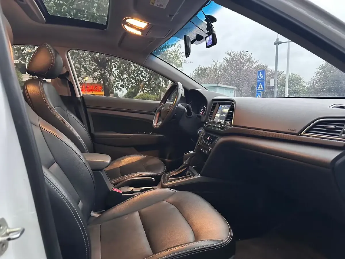 2019 Hyundai Elantra 1.4T 130HP L4 7DCT,autocango,china used car exporter,china ev exporter,chinese used car exporter,chinese used ev exporter