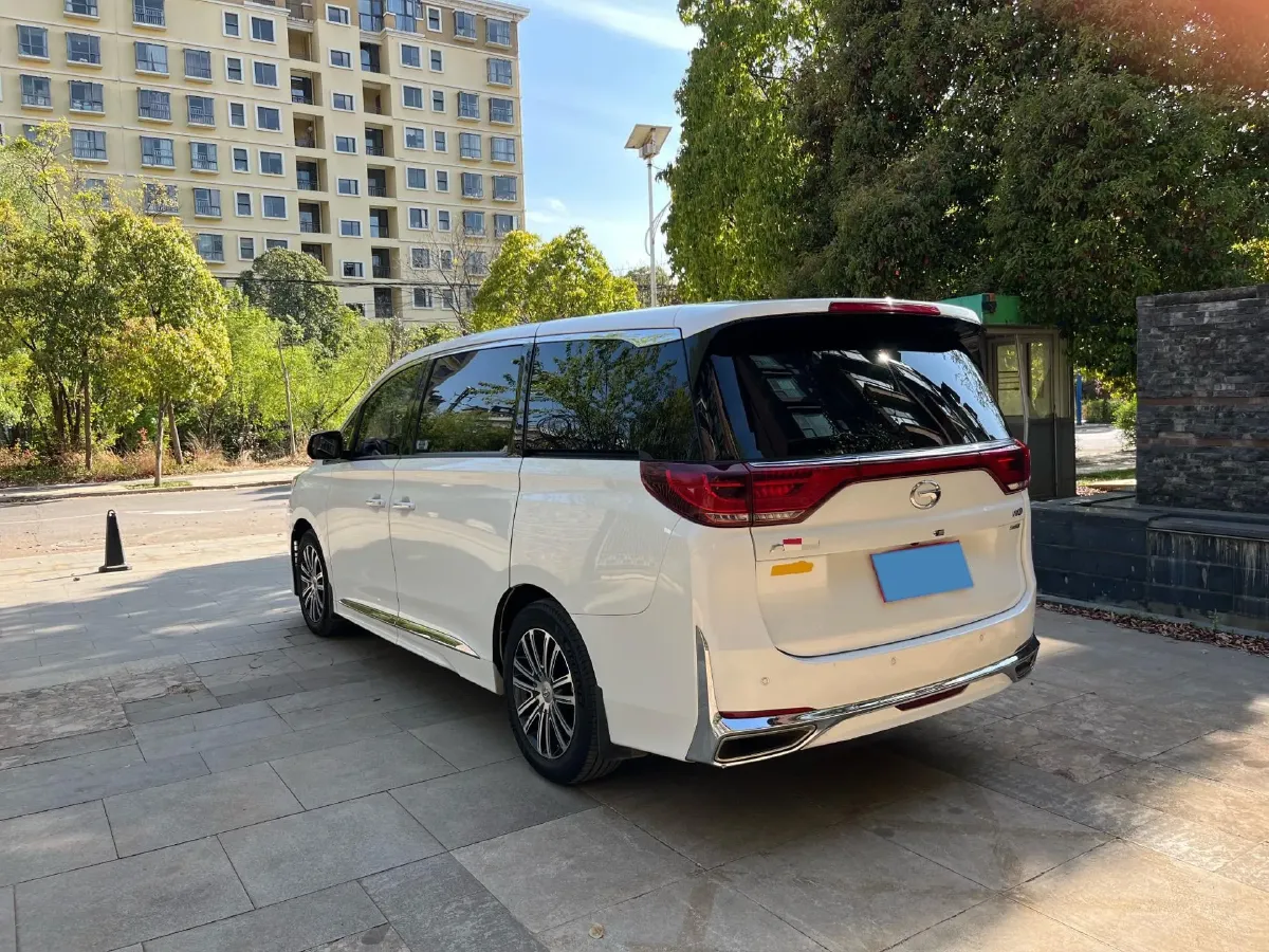 2021 GAC Trumpchi M8 2.0T 252HP L4 8AT,autocango,china used car exporter,china ev exporter,chinese used car exporter,chinese used ev exporter