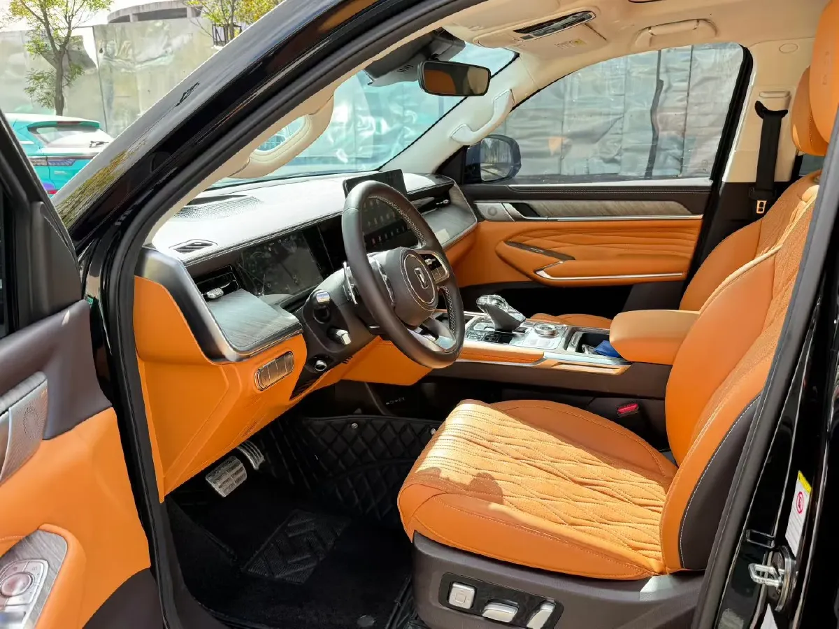 2023 Tank 500 2.0T 252HP L4 9AT PHEV 37.1KWH,autocango,china used car exporter,china ev exporter,chinese used car exporter,chinese used ev exporter