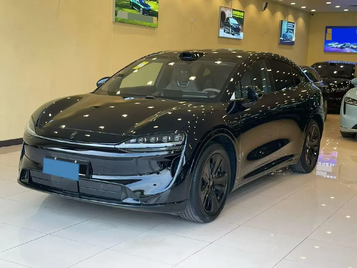 2026 Luxeed R7 REEV 156HP REEV,autocango,china used car exporter,china ev exporter,chinese used car exporter,chinese used ev exporter