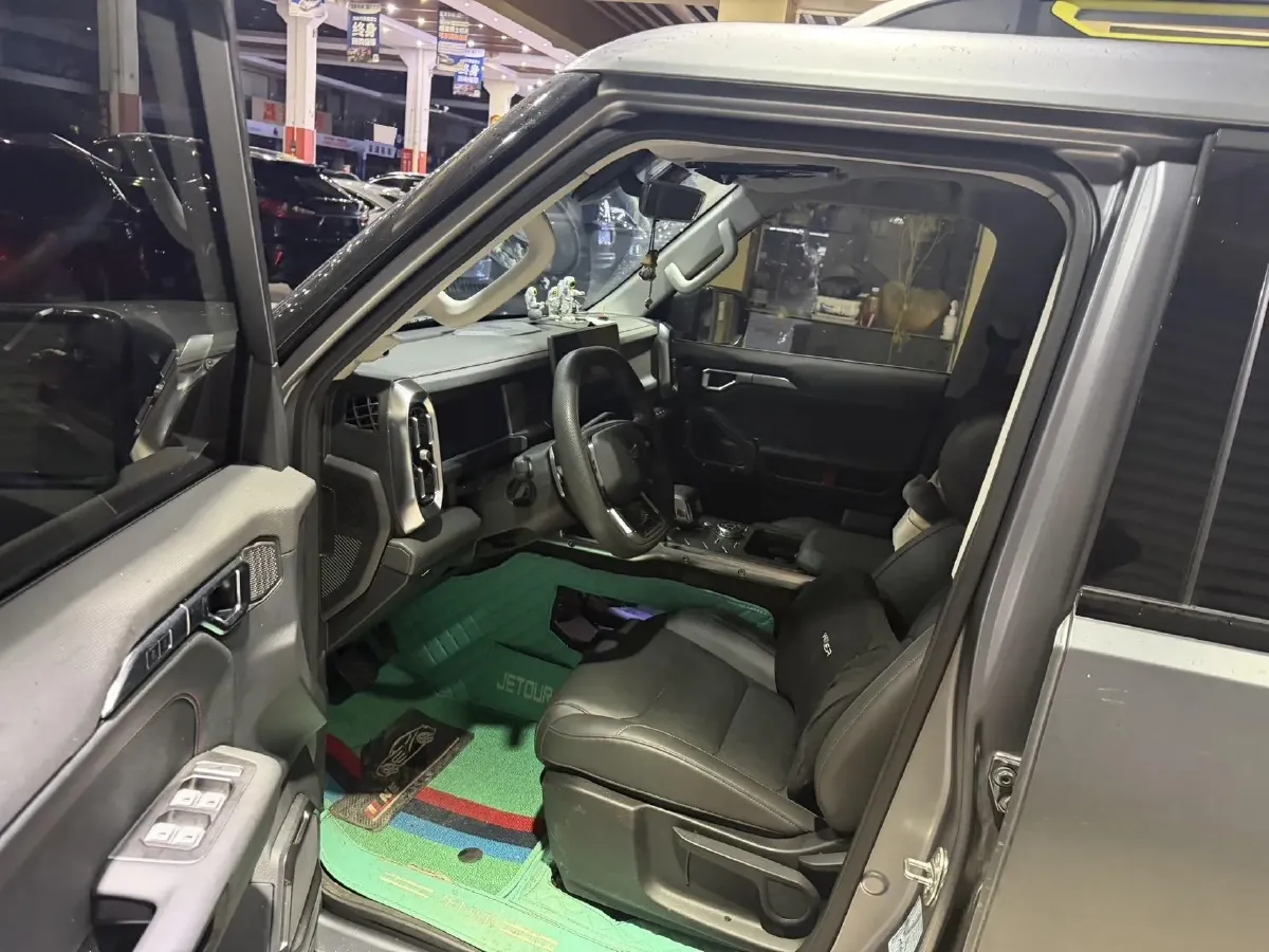 2023 Jetour Traveller 1.5T 184HP L4 7DCT,autocango,china used car exporter,china ev exporter,chinese used car exporter,chinese used ev exporter