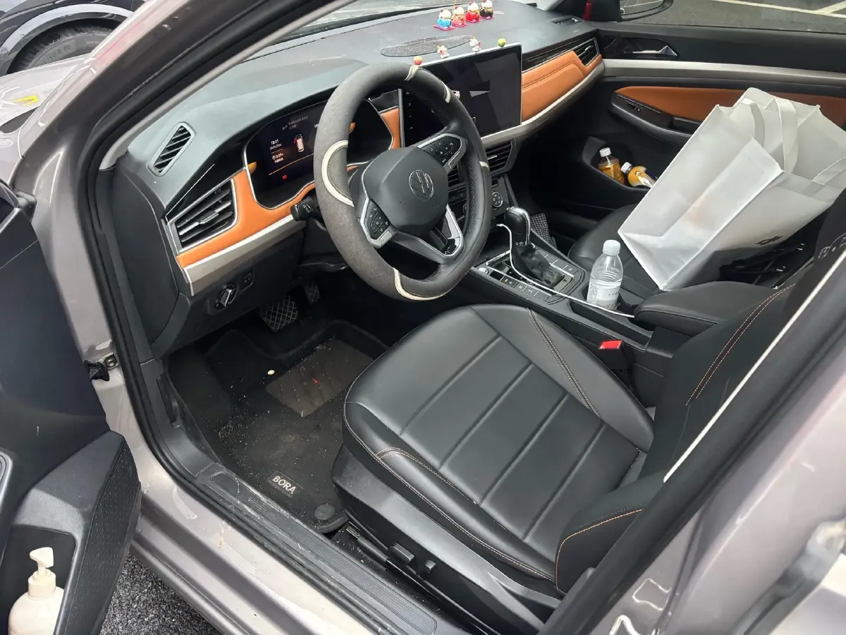 2023 Volkswagen Bora 1.2T 116HP L4 7DCT,autocango,china used car exporter,china ev exporter,chinese used car exporter,chinese used ev exporter