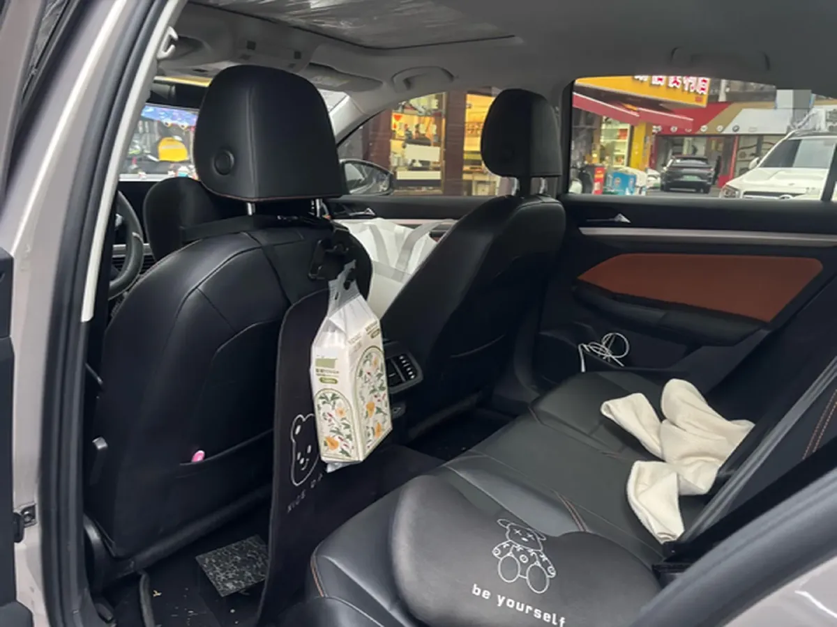 2023 Volkswagen Bora 1.2T 116HP L4 7DCT,autocango,china used car exporter,china ev exporter,chinese used car exporter,chinese used ev exporter