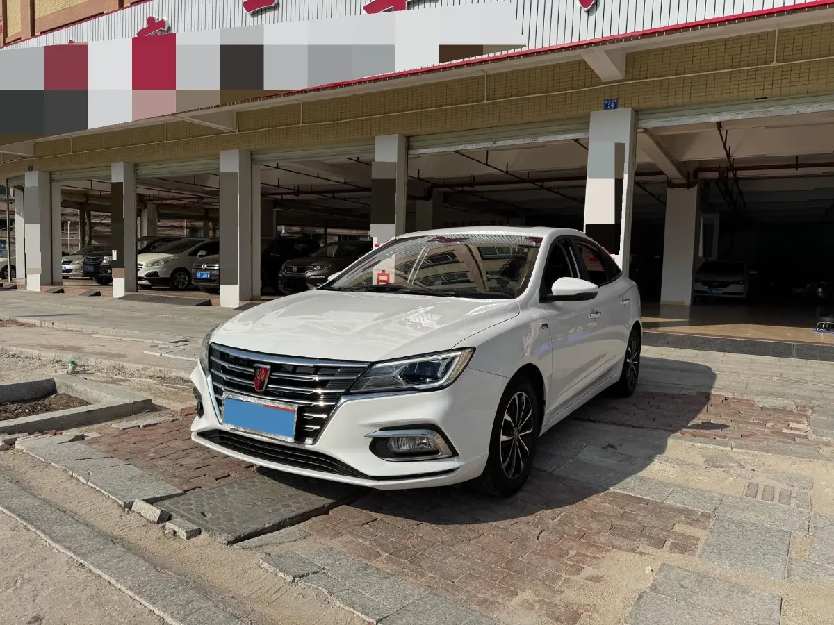 2019 Roewe i5 1.5L 120HP L4 5MT,autocango,china used car exporter,china ev exporter,chinese used car exporter,chinese used ev exporter