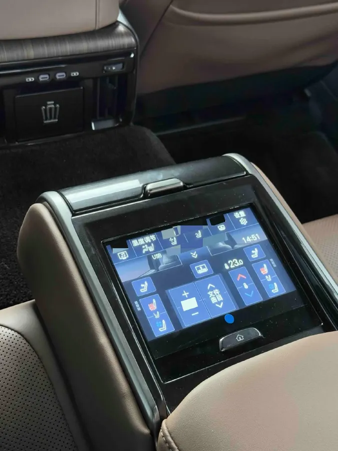 2024 Toyota Crown 2.5L 185HP L4 E-CVT Hybrid,autocango,china used car exporter,china ev exporter,chinese used car exporter,chinese used ev exporter