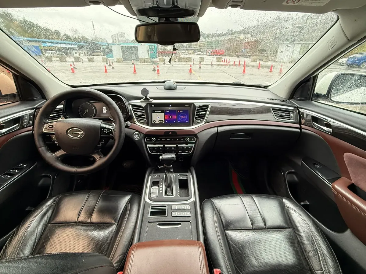 2017 GAC Trumpchi GS8 2.0T 201HP L4 6AT,autocango,china used car exporter,china ev exporter,chinese used car exporter,chinese used ev exporter