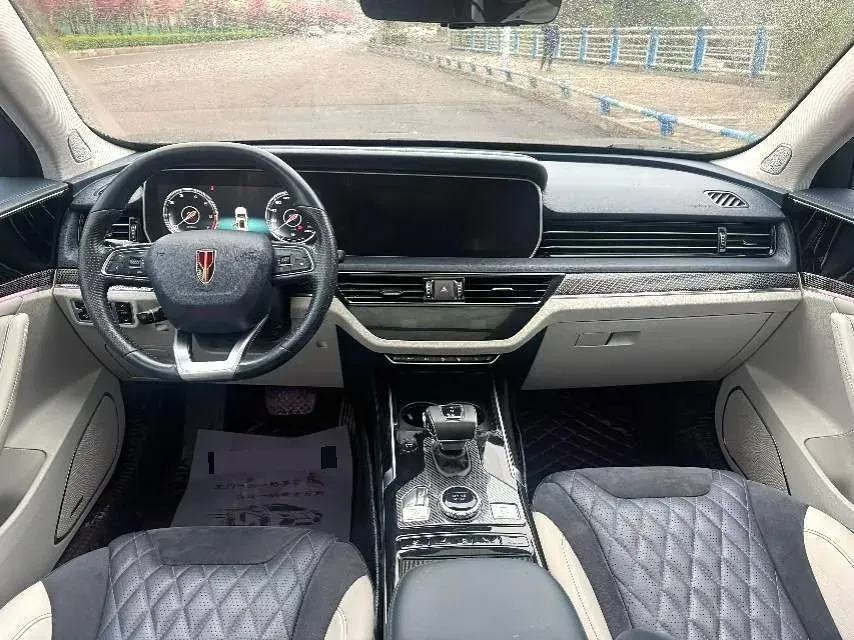 2019 HongQi HS5 2.0T 224HP L4 6AT,autocango,china used car exporter,china ev exporter,chinese used car exporter,chinese used ev exporter