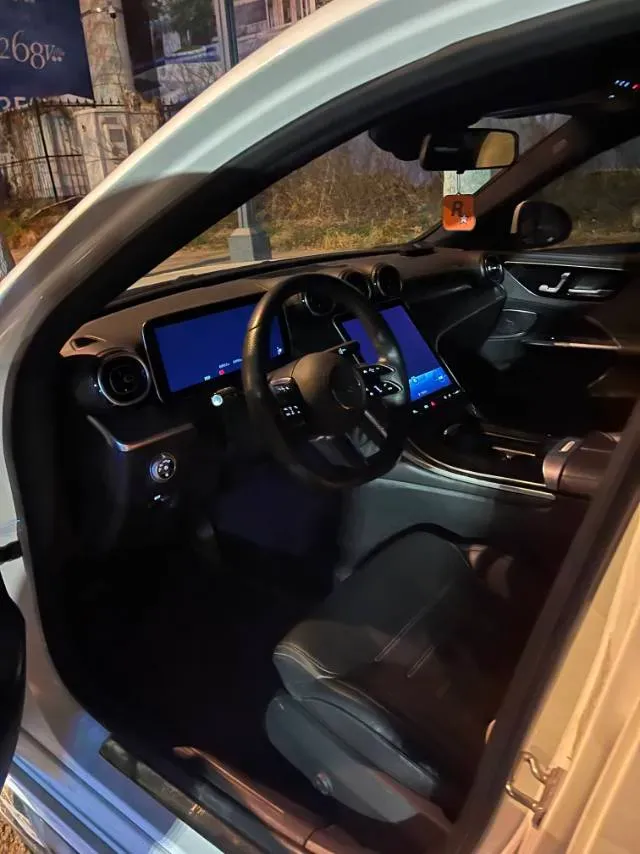 2022 Mercedes-Benz C Class 1.5T 170HP L4 9AT,autocango,china used car exporter,china ev exporter,chinese used car exporter,chinese used ev exporter