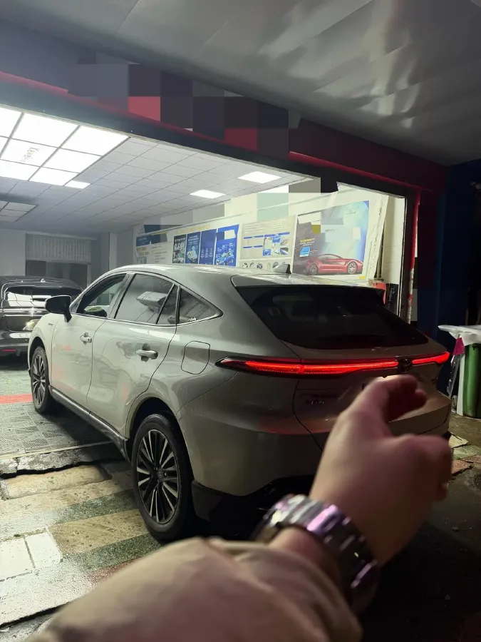 2022 Toyota Venza 2.5L 178HP L4 E-CVT Hybrid,autocango,china used car exporter,china ev exporter,chinese used car exporter,chinese used ev exporter